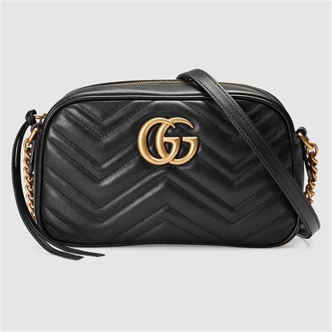 gucci marmont matelassé shoulder bag